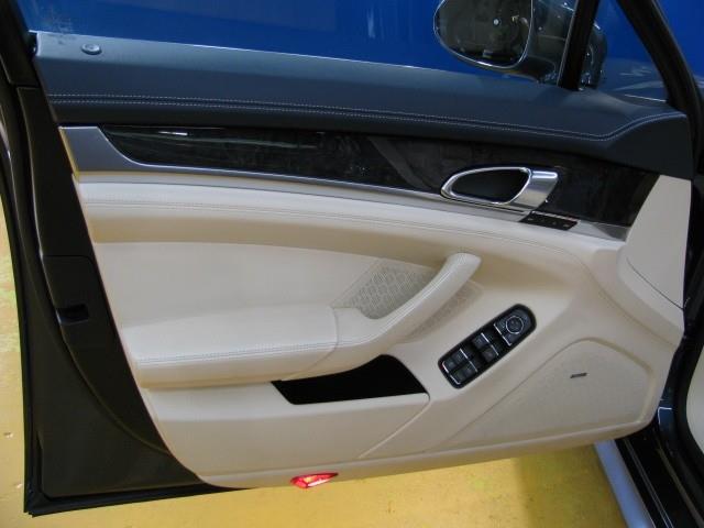 2010 Porsche Panamera XR