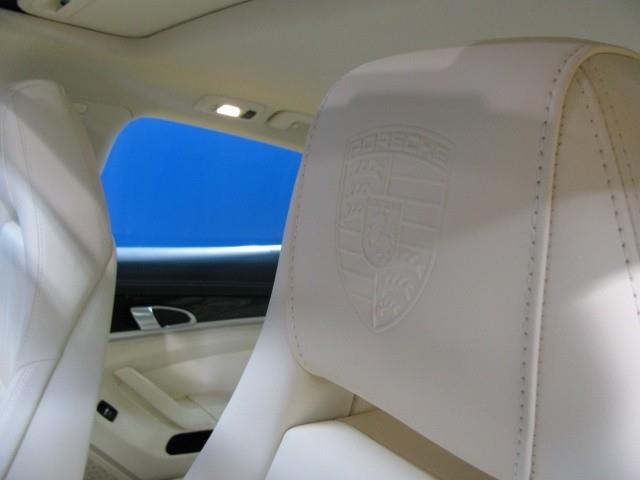 2010 Porsche Panamera XR