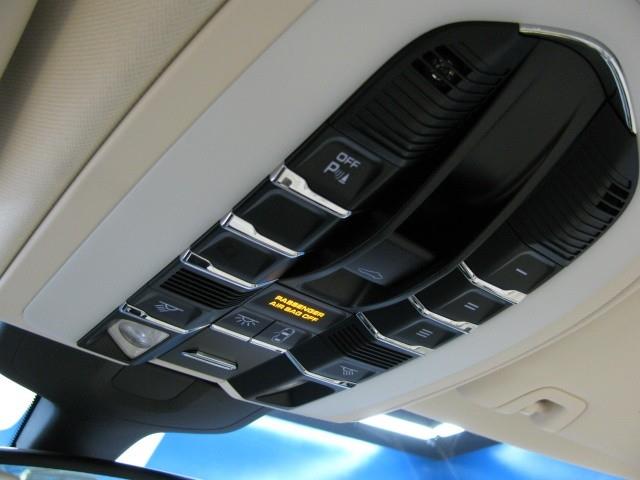 2010 Porsche Panamera XR