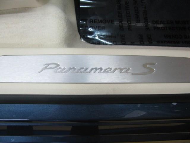 2010 Porsche Panamera XR