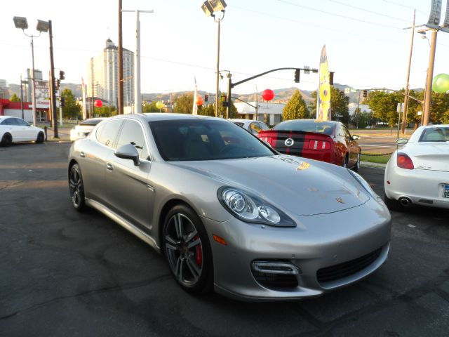 2010 Porsche Panamera Series 4