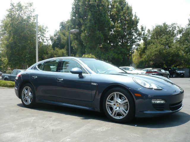 2010 Porsche Panamera XR