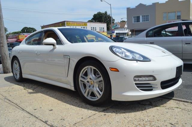 2011 Porsche Panamera Sr5...4-wheel Drive