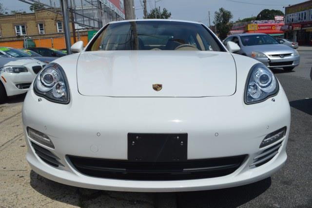 2011 Porsche Panamera Sr5...4-wheel Drive
