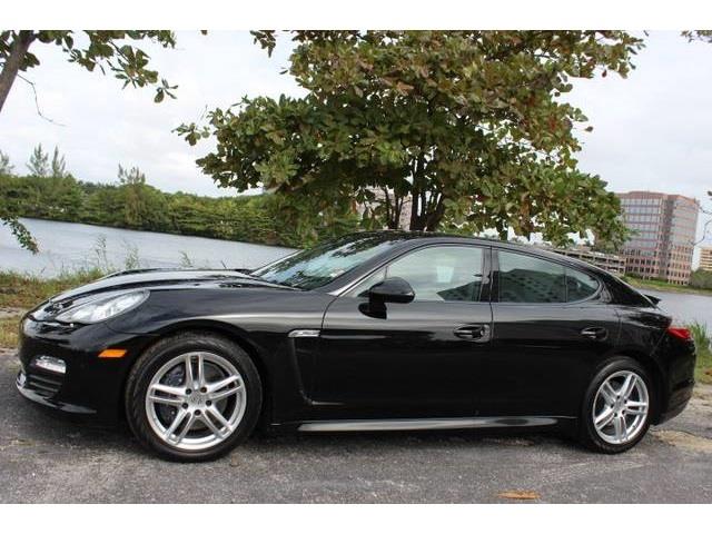 2012 Porsche Panamera Unknown