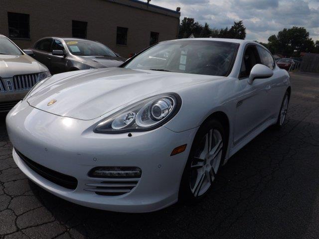 2012 Porsche Panamera Double Prerunner AUTO (SE