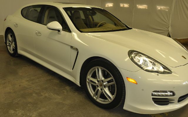 2012 Porsche Panamera 4dr Hybrid Sdn Sedan