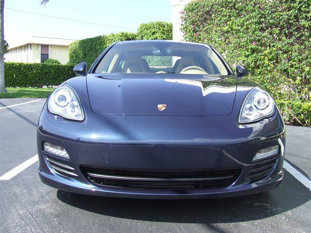 2013 Porsche Panamera 2007 Chevrolet LTZ