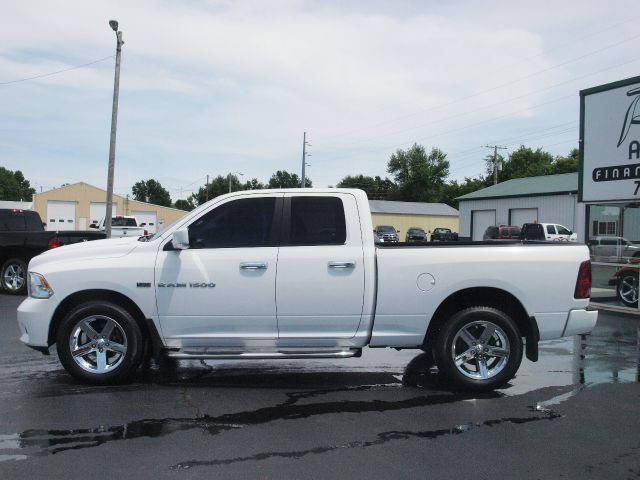 2011 RAM Ram Pickup 1500 SCAB XLT 4WD LONG BOX