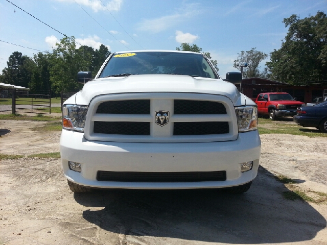 2012 RAM 1500 4dr LX 4WD Auto