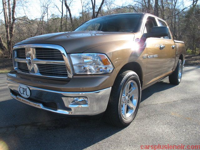 2012 RAM 1500 2WD Crew Cab 143.5