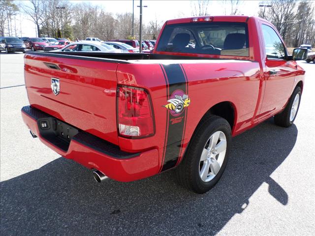 2012 RAM 1500 W/appearance Pkg