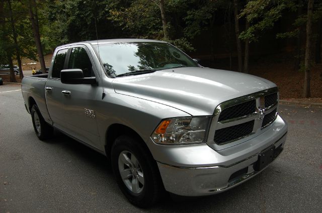 2013 RAM 1500 LS ES