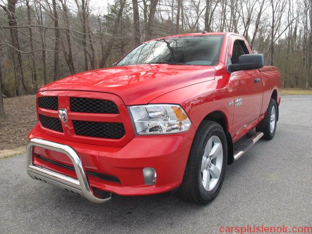 2013 RAM 1500 Ext Cab - Sport 4x4 At Red
