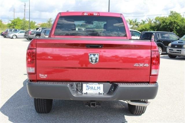 2013 RAM 1500 DUMP LIFT