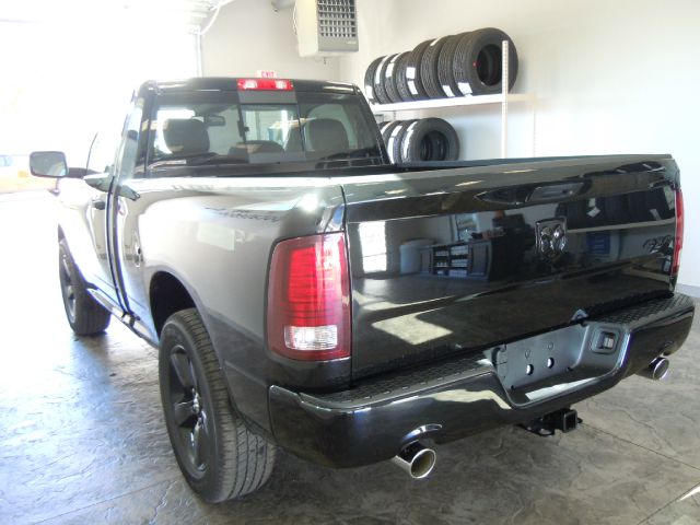 2014 RAM 1500 4dr Sdn Limited Ltd Avail