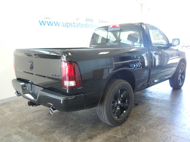 2014 RAM 1500 4dr Sdn Limited Ltd Avail