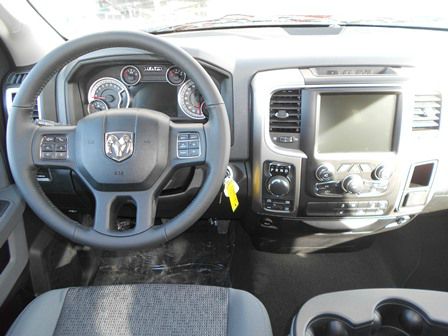 2014 RAM 1500 Collection Rogue