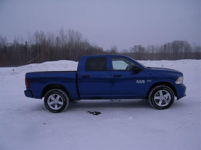 2014 RAM 1500 W/appearance Pkg