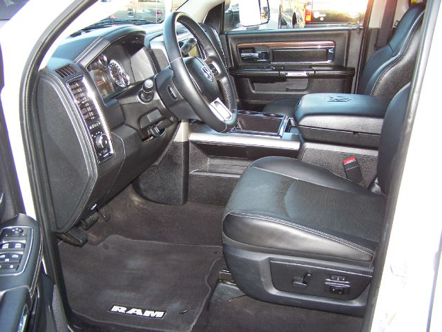 2013 RAM 2500 Ml350 With Navigation