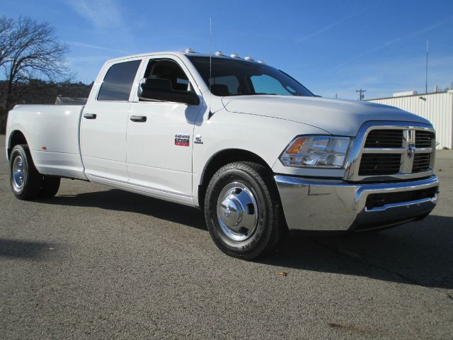 2012 RAM 3500 3.8 GLS