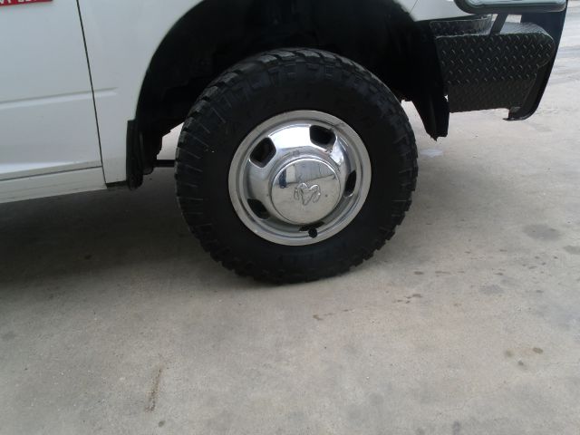 2012 RAM 3500 AWD, DVD, Navi, Rear Camera