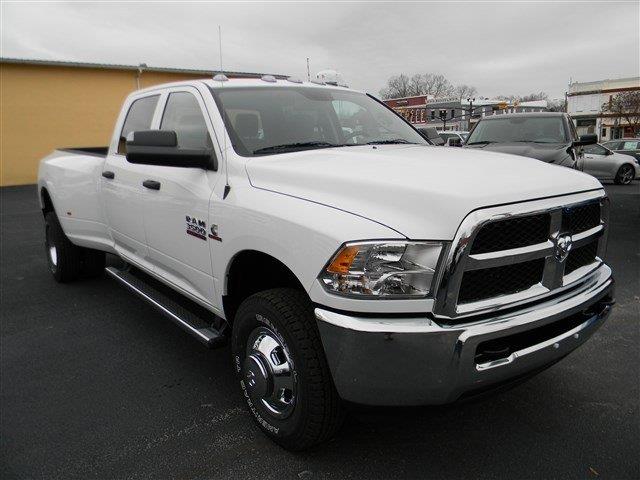 2014 RAM 3500 DUMP LIFT