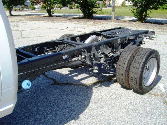 2013 RAM 5500 1999 Chevrolet Trailblazer