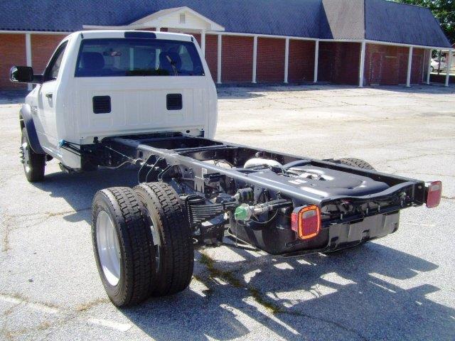 2013 RAM 5500 1999 Chevrolet Trailblazer