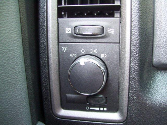 2013 RAM 5500 1999 Chevrolet Trailblazer