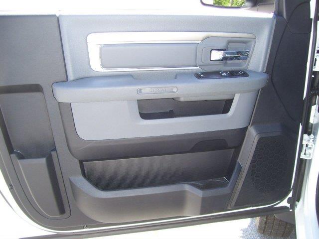 2013 RAM 5500 1999 Chevrolet Trailblazer