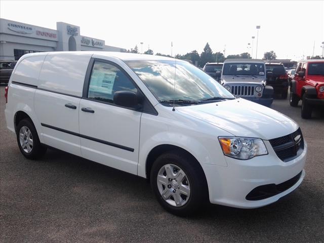 2014 RAM C-V DUMP LIFT