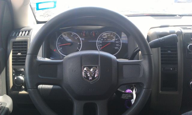2010 RAM Ram Pickup 4dr LX 4WD Auto