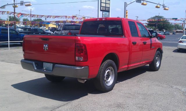 2010 RAM Ram Pickup 4dr LX 4WD Auto