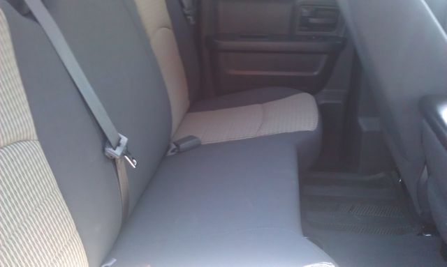 2010 RAM Ram Pickup 4dr LX 4WD Auto