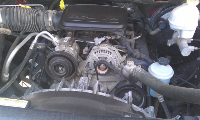 2010 RAM Ram Pickup 4dr LX 4WD Auto