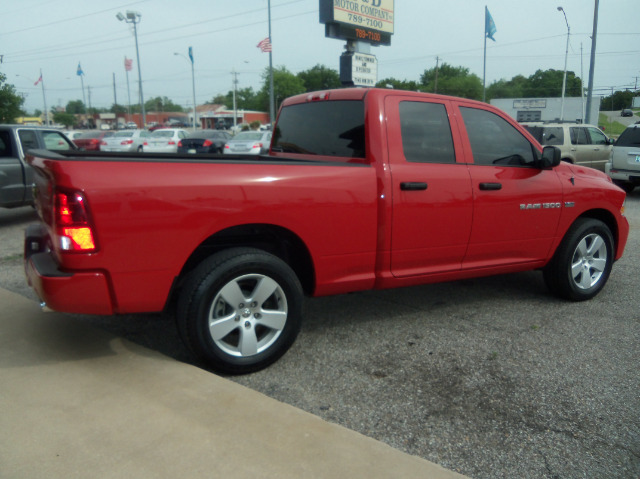 2012 RAM Ram Pickup 4dr LX 4WD Auto