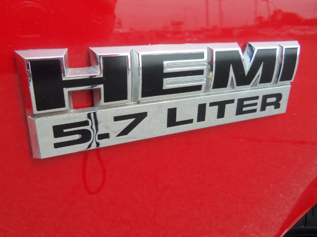 2012 RAM Ram Pickup 4dr LX 4WD Auto