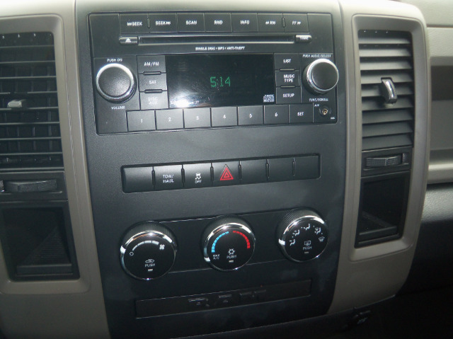 2012 RAM Ram Pickup 4dr LX 4WD Auto