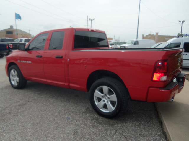2012 RAM Ram Pickup 4dr LX 4WD Auto