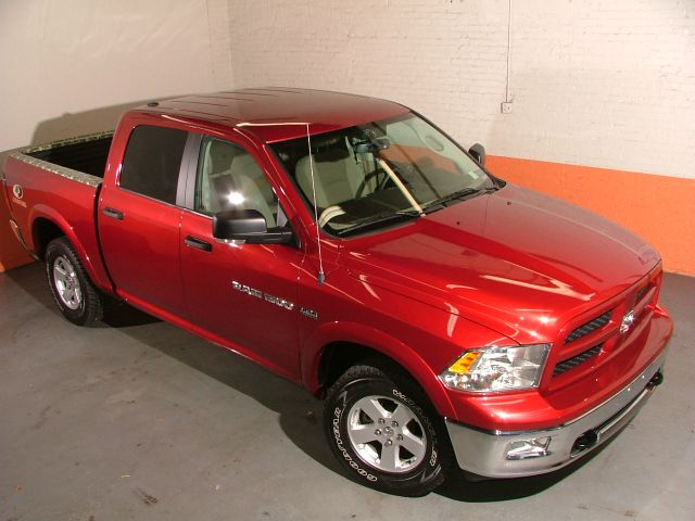 2012 RAM Ram Pickup SLE Sierra 2WD