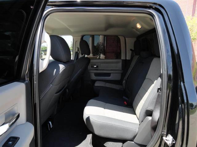 2012 RAM Ram Pickup Slt/big HORN