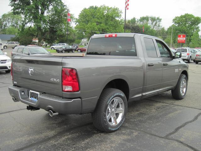 2013 RAM Ram Pickup DUMP LIFT
