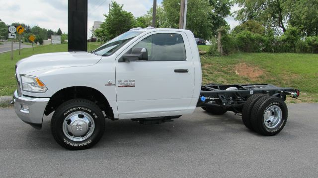 2013 RAM Ram Pickup Sport Package II