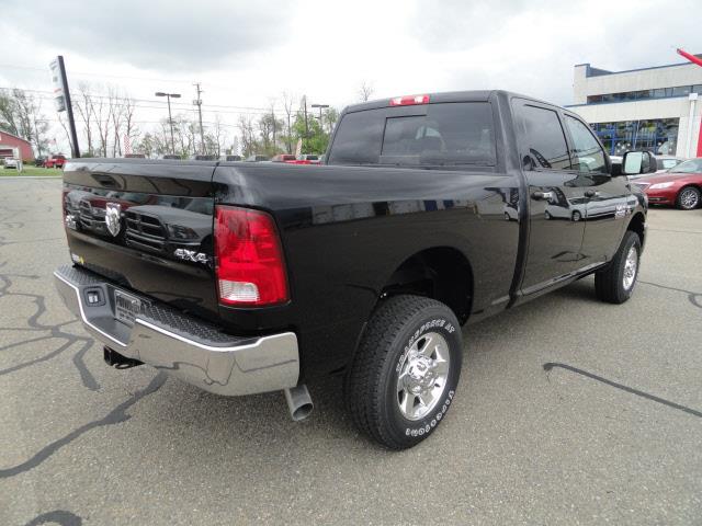 2013 RAM Ram Pickup Base Especial Edition