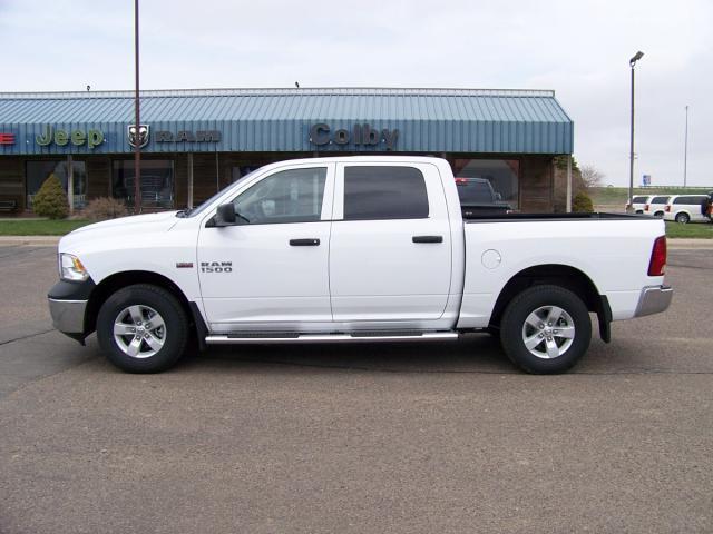 2013 RAM Ram Pickup 2dr 102 WB 4WD Value Manual