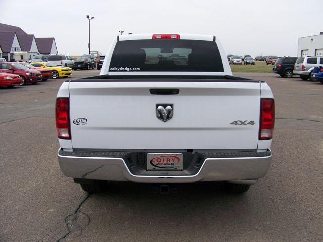 2013 RAM Ram Pickup 2dr 102 WB 4WD Value Manual