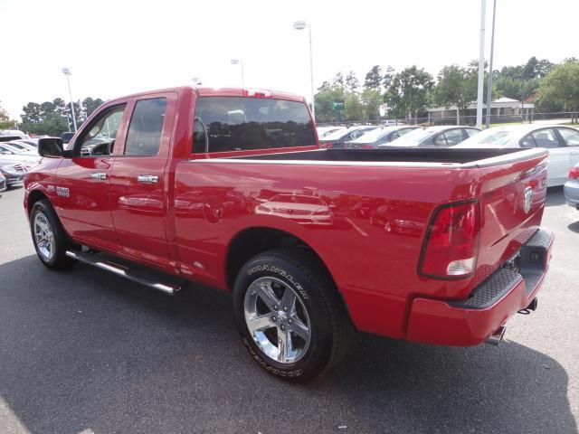 2013 RAM Ram Pickup DUMP LIFT