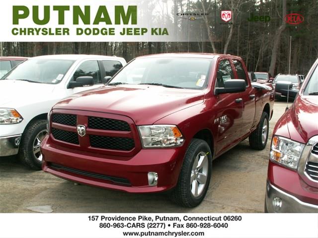 2013 RAM Ram Pickup 2dr 102 WB 4WD Value Manual