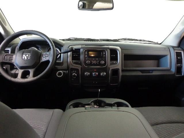 2013 RAM Ram Pickup 2dr 102 WB 4WD Value Manual